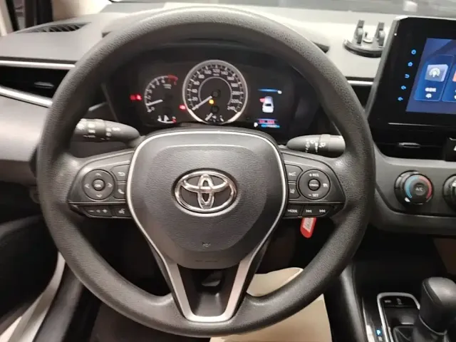 Toyota Corolla — Фото автомобиля 10