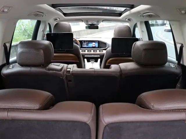 Mercedes-Benz GLS-Class — Фото автомобиля 12