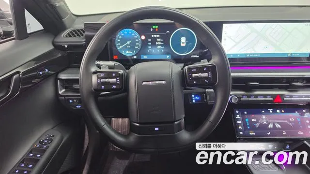Hyundai Grandeur Grandeur (GN7) 2.5 Бензин 2WD — Фото автомобиля 13