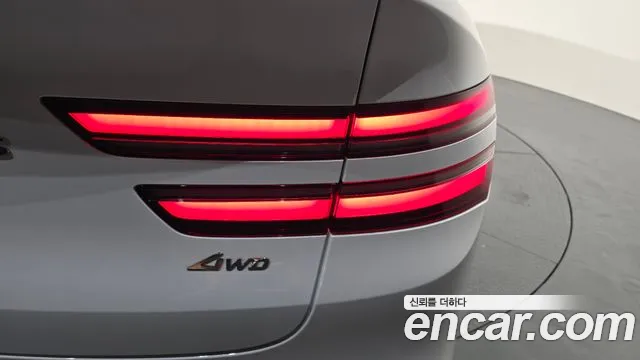 Genesis GV80 — Фото автомобиля 22