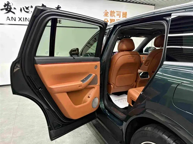 Aito M7 — Фото автомобиля 15