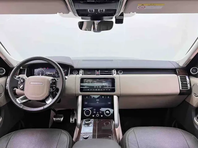 Land Rover Range Rover — Фото автомобиля 15