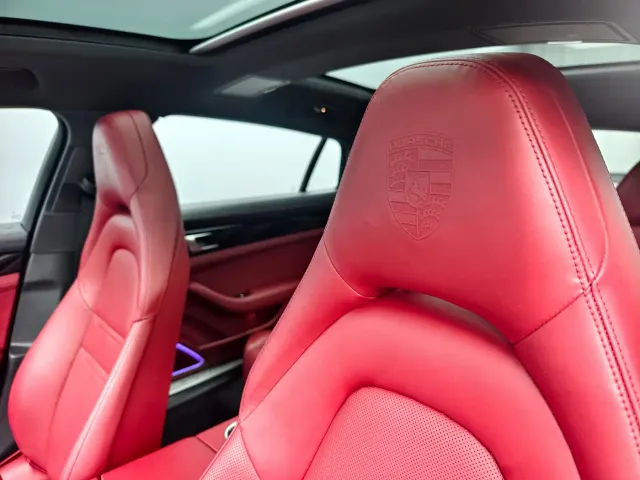 Porsche Panamera — Фото автомобиля 11