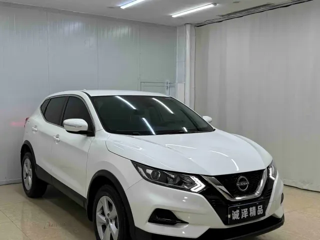 Nissan Qashqai — Фото автомобиля 3