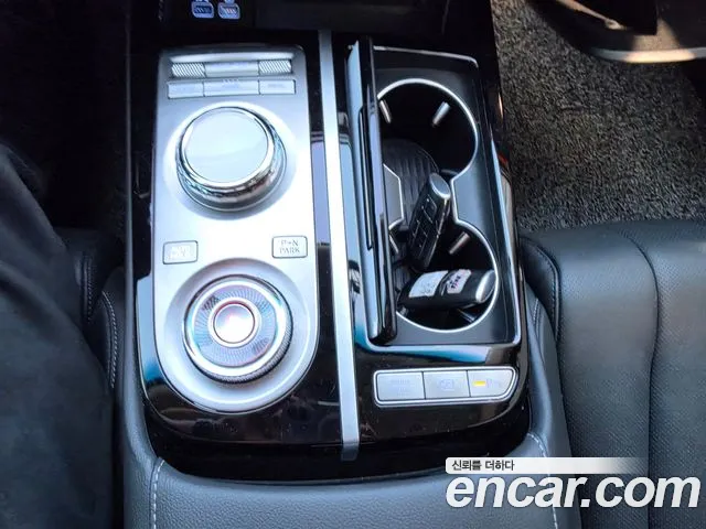 Genesis G80 RG3 — Фото автомобиля 10
