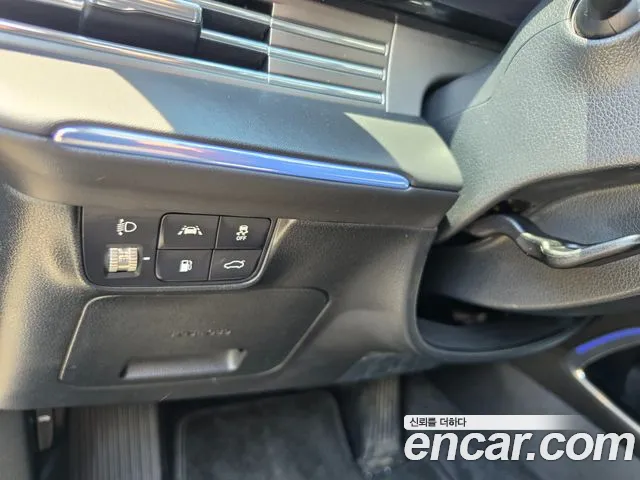 Hyundai Grandeur Новый Grandeur IG — Фото автомобиля 12