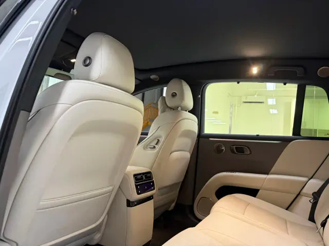 Li Auto i6 — Фото автомобиля 14