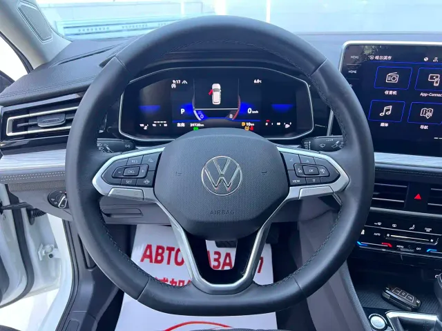 Volkswagen Sagitar — Фото автомобиля 11