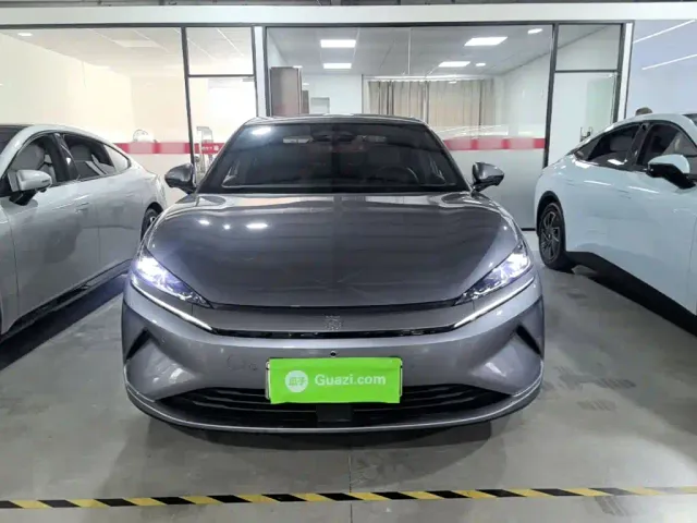 BYD Qin L — Фото автомобиля 2