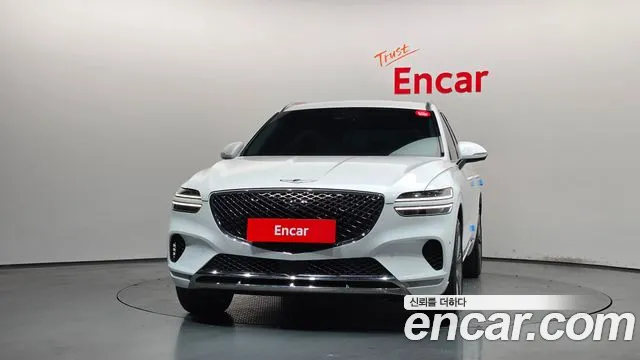 Genesis GV70 — Фото автомобиля 3