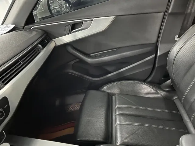 Audi A4L — Фото автомобиля 8