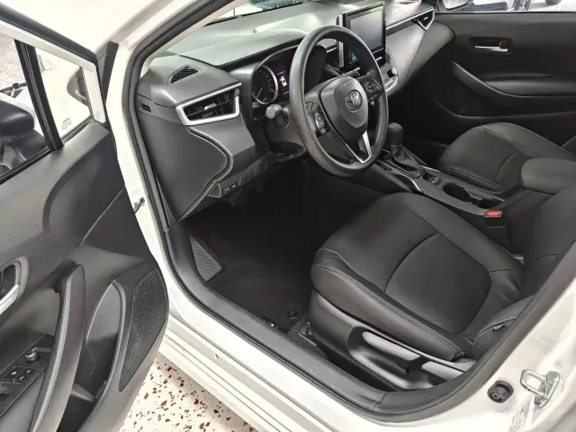 Toyota Corolla — Фото автомобиля 5