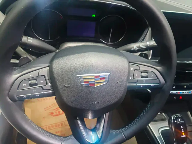Cadillac CT5 — Фото автомобиля 6