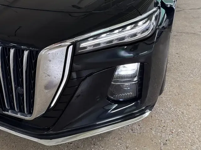 Hongqi H5 — Фото автомобиля 7