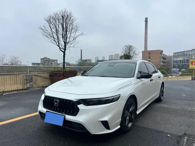 Фотография автомобиля — Honda Inspire