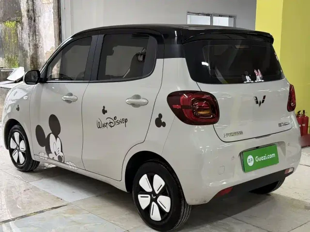Wuling Hongguang Mini EV — Фото автомобиля 19