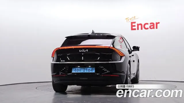 Kia EV6 — Фото автомобиля 4