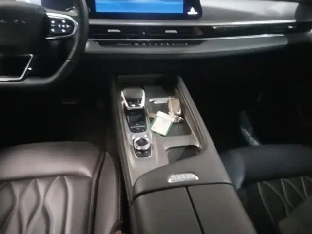 Chery Arrizo 8 — Фото автомобиля 13