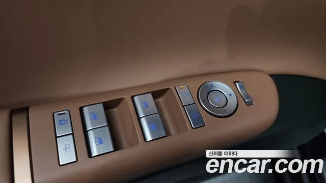 Hyundai Grandeur GN7 — Фото автомобиля 29