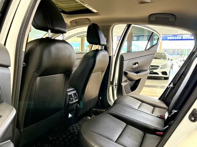 Nissan Sylphy — Фото автомобиля 9