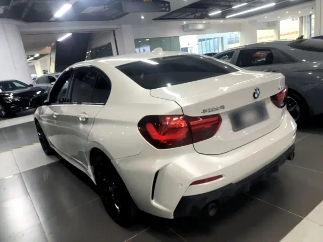 BMW 1 Series — Фото автомобиля 4