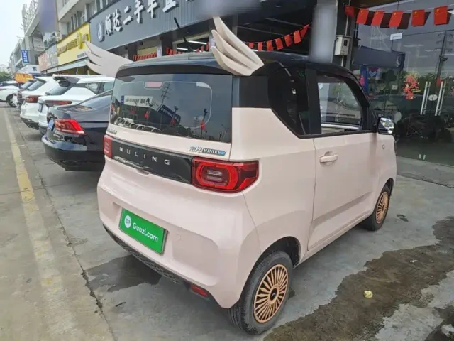 Wuling Hongguang Mini EV — Фото автомобиля 5