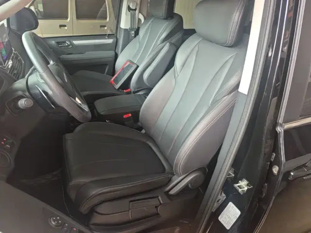 Maxus G20 — Фото автомобиля 10