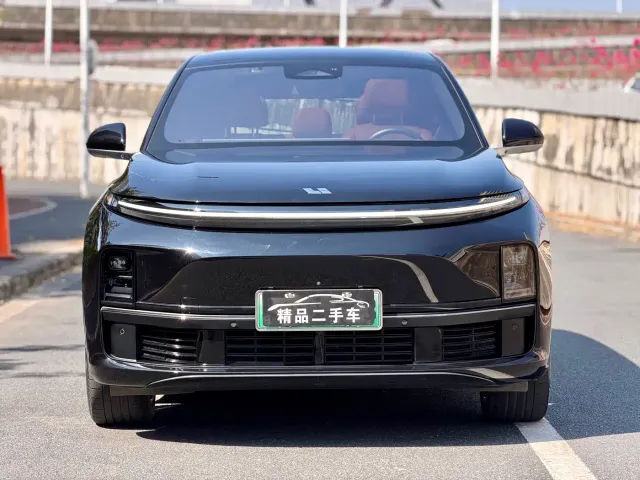 Li Auto L7 — Фото автомобиля 2