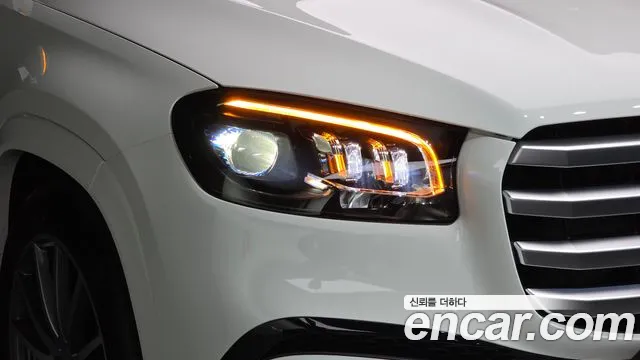 Mercedes-Benz GLS-Class — Фото автомобиля 19