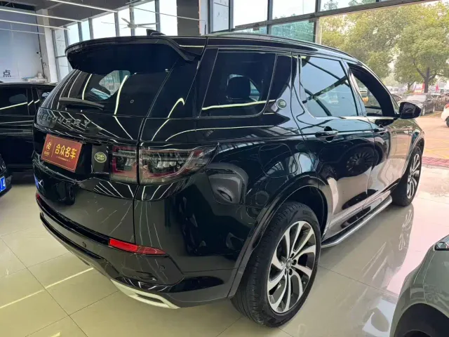 Land Rover Discovery Sport — Фото автомобиля 9