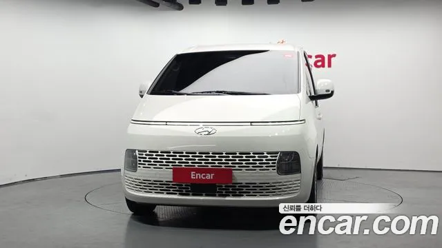 Hyundai Staria Staria Карго 3 места — Фото автомобиля 3