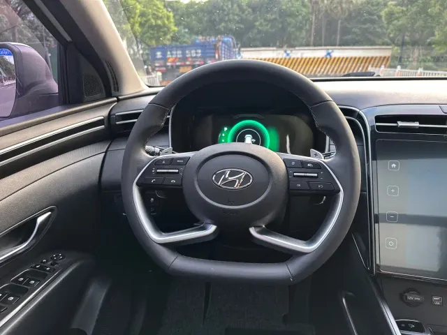 Hyundai Tucson — Фото автомобиля 18