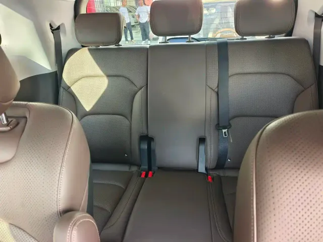 Wuling Starlight 730 — Фото автомобиля 8