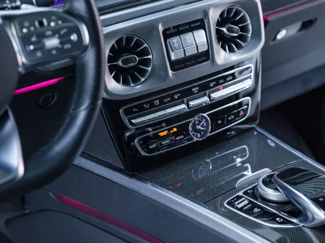 Mercedes-Benz G-Class — Фото автомобиля 19