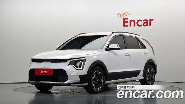 Фотография автомобиля — Kia Niro