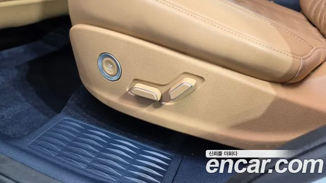 Genesis GV80 — Фото автомобиля 29