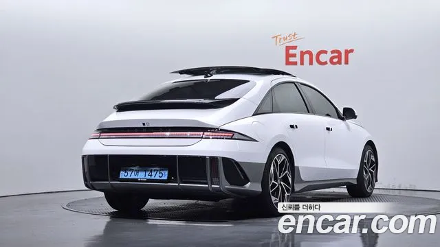 Hyundai Ioniq6 Long Range AWD — Фото автомобиля 2