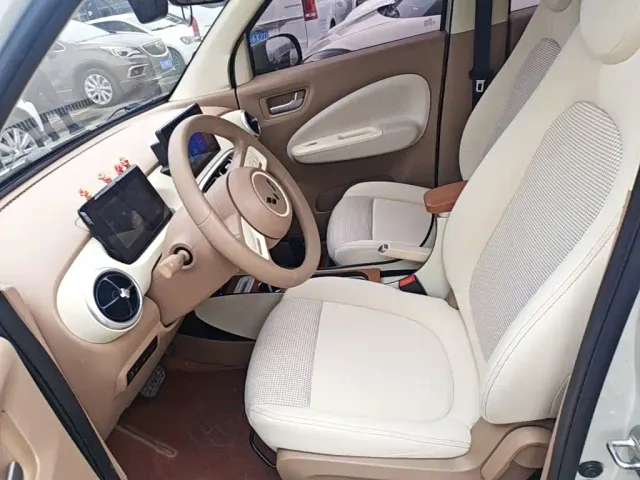 Wuling Hongguang Mini EV — Фото автомобиля 14