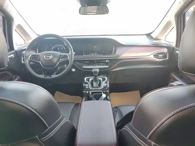 GAC Trumpchi M6 — Фото автомобиля 22