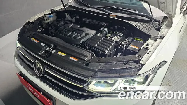 Volkswagen Tiguan — Фото автомобиля 6