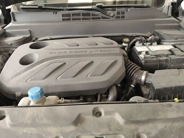 Changan Oushang X5 — Фото автомобиля 19