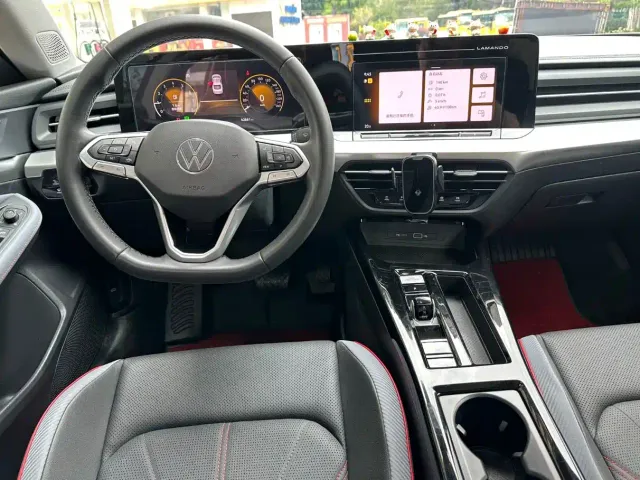 Volkswagen Lamando — Фото автомобиля 5