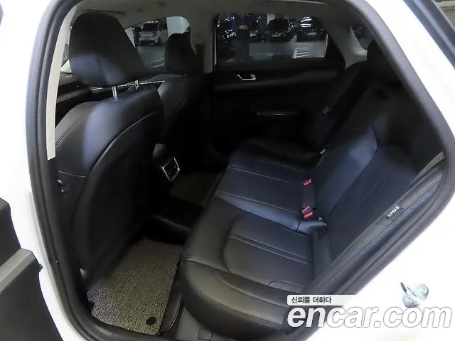 Kia K5 Новый K5 3 поколение 2.0 LPi(Для проката) — Фото автомобиля 11