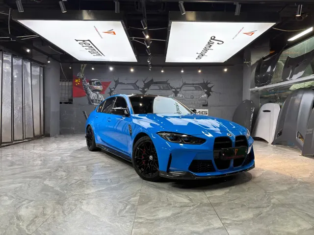 Фотография автомобиля — BMW M3
