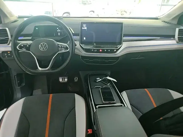 Volkswagen ID.6 Crozz — Фото автомобиля 9