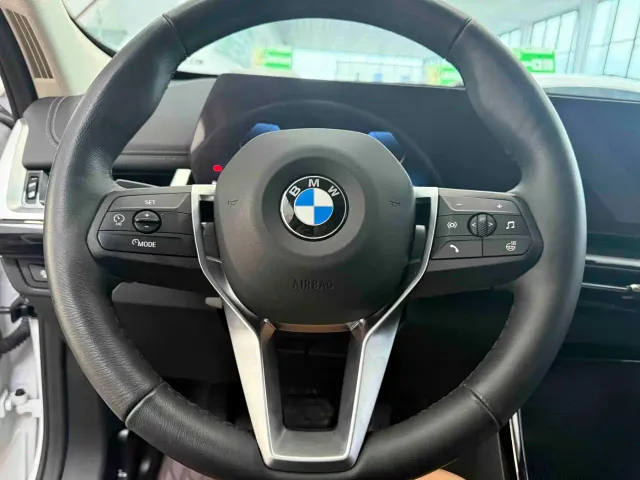 BMW X1 — Фото автомобиля 9