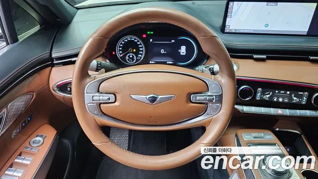 Genesis GV70 — Фото автомобиля 12