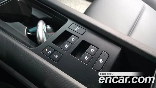 Hyundai Ioniq 6 — Фото автомобиля 12