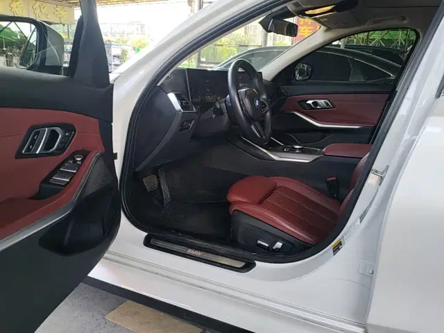 BMW i3 — Фото автомобиля 15