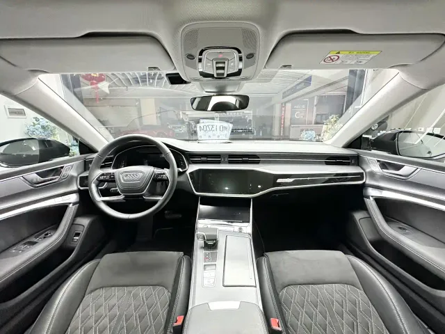 Audi A7L — Фото автомобиля 7